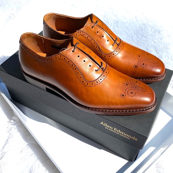 Allen Edmonds Other - NIB Allen Edmonds Cornwallis Walnut Oxford Shoes
